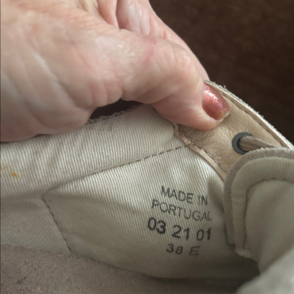 Birkenstock Bend Low
Suede Leather - Taupe - Picture 10 of 11